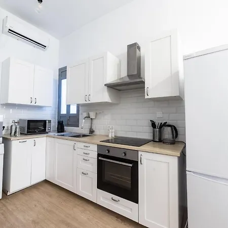 Moonkey - Plaza San Antonio * Alicante