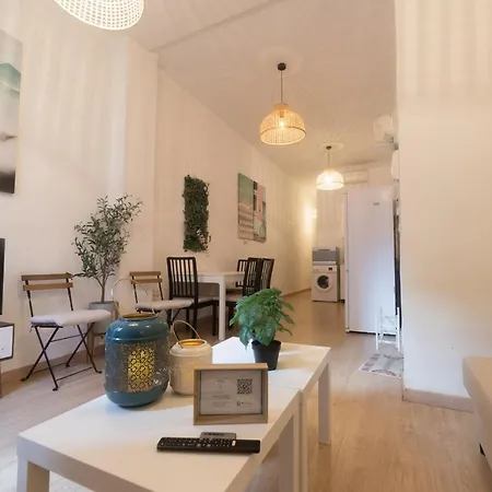 Moonkey - Plaza San Antonio *